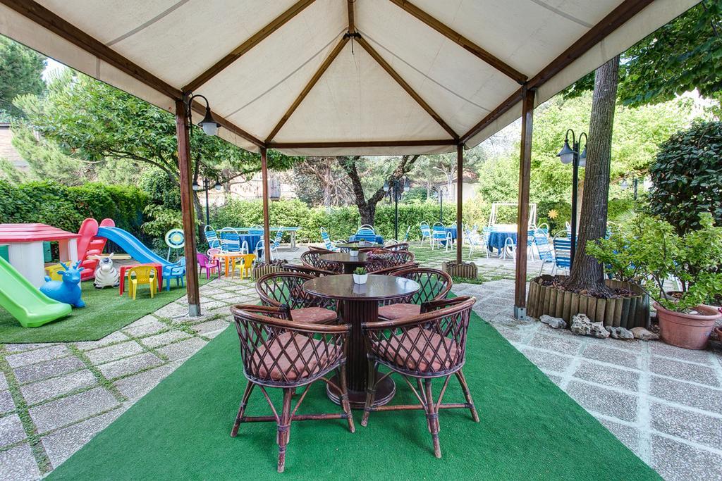 Hotel Real Cervia Dış mekan fotoğraf